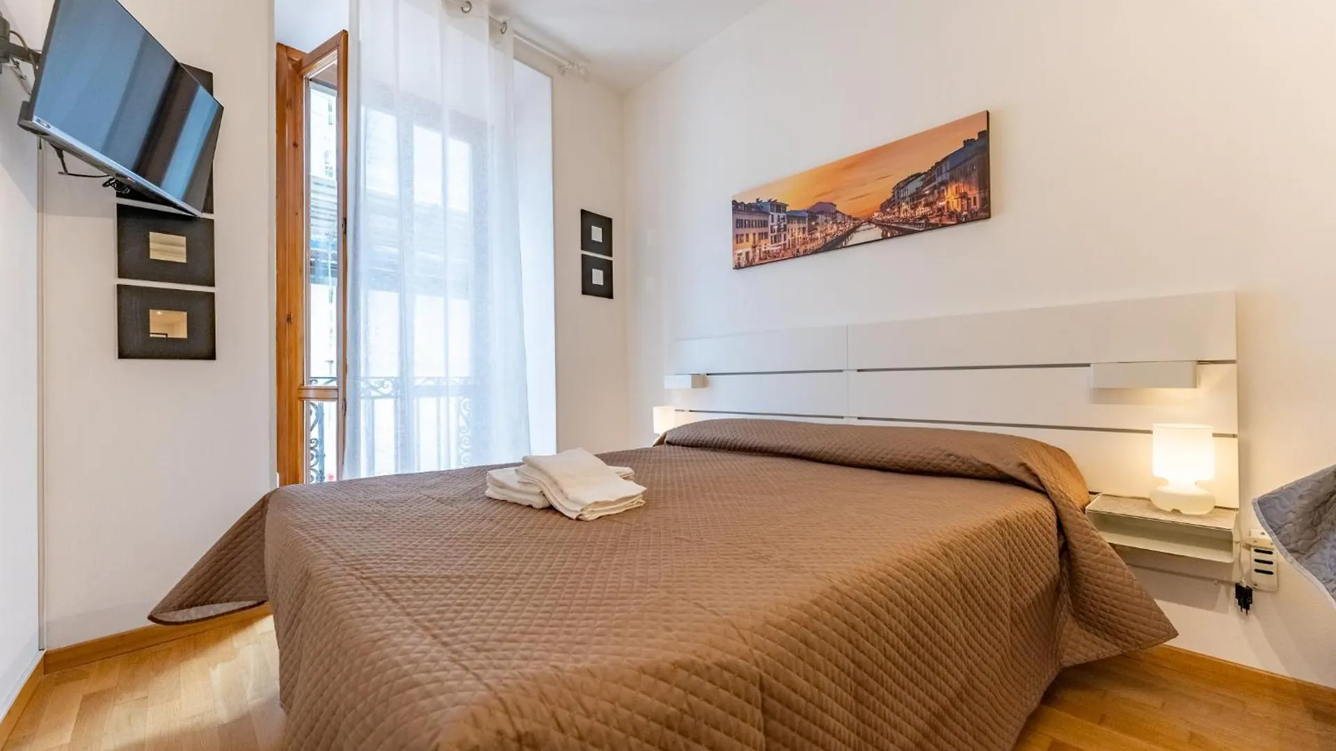 Apartment Ap6 Appartamento In Zona Duomo Milan