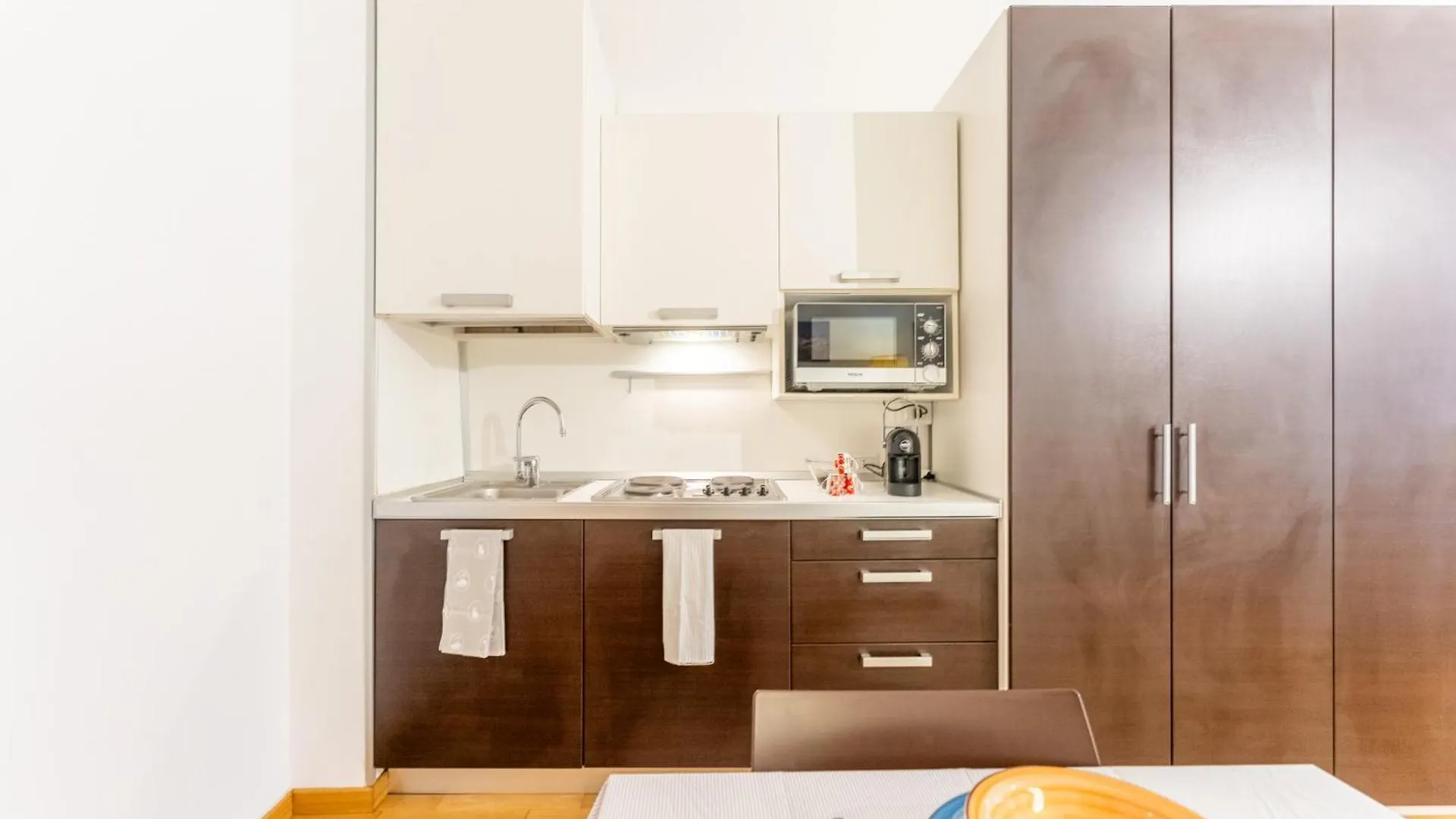 Ap6 Appartamento In Zona Duomo Milán Apartmán